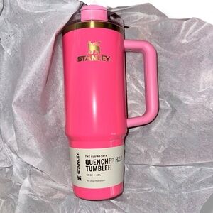 Stanley Pink Parade 30oz BNWT